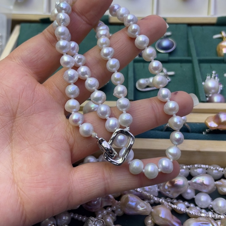 淡水珍珠项链合金