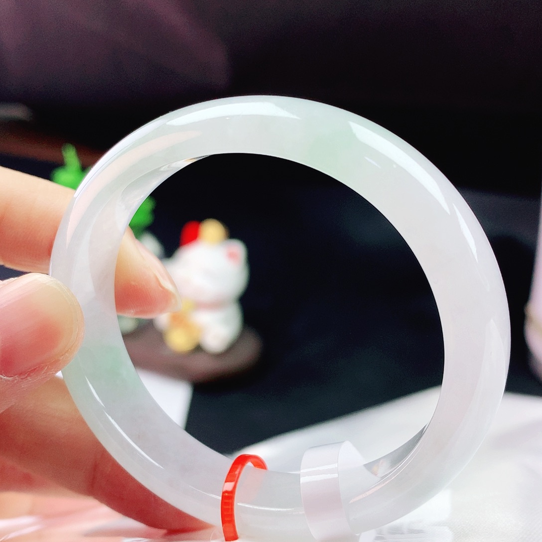 未镶嵌手镯（贵妃镯）翡翠54冰