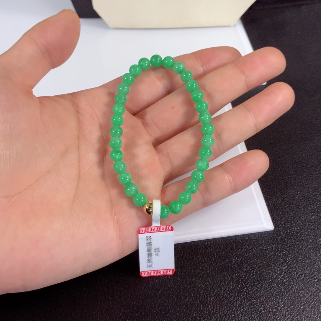 翡翠未镶嵌颈饰手串