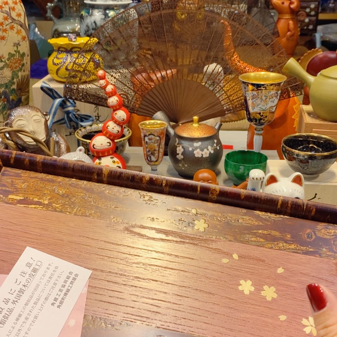 如图所示 观兰器物