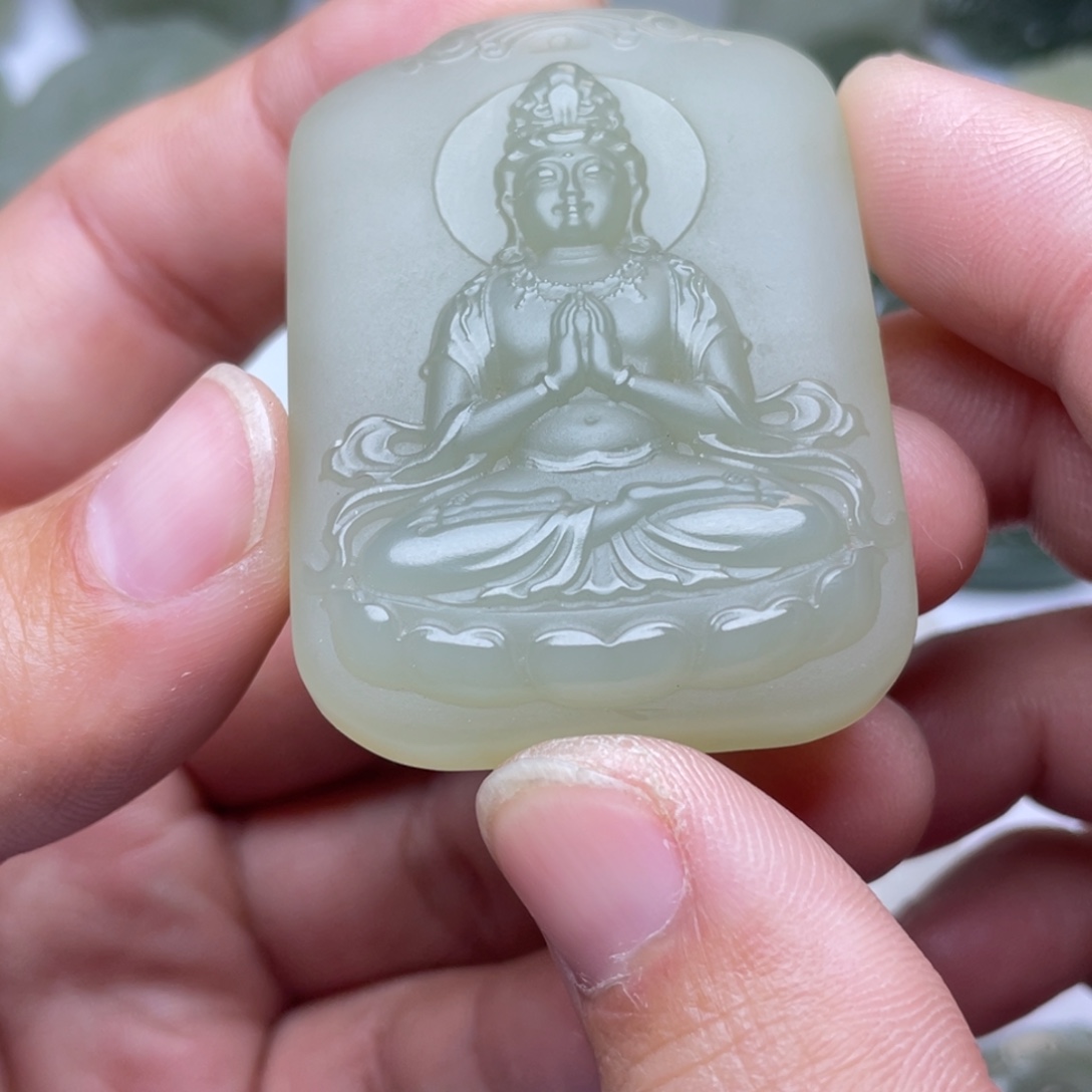 和田玉未镶嵌颈饰