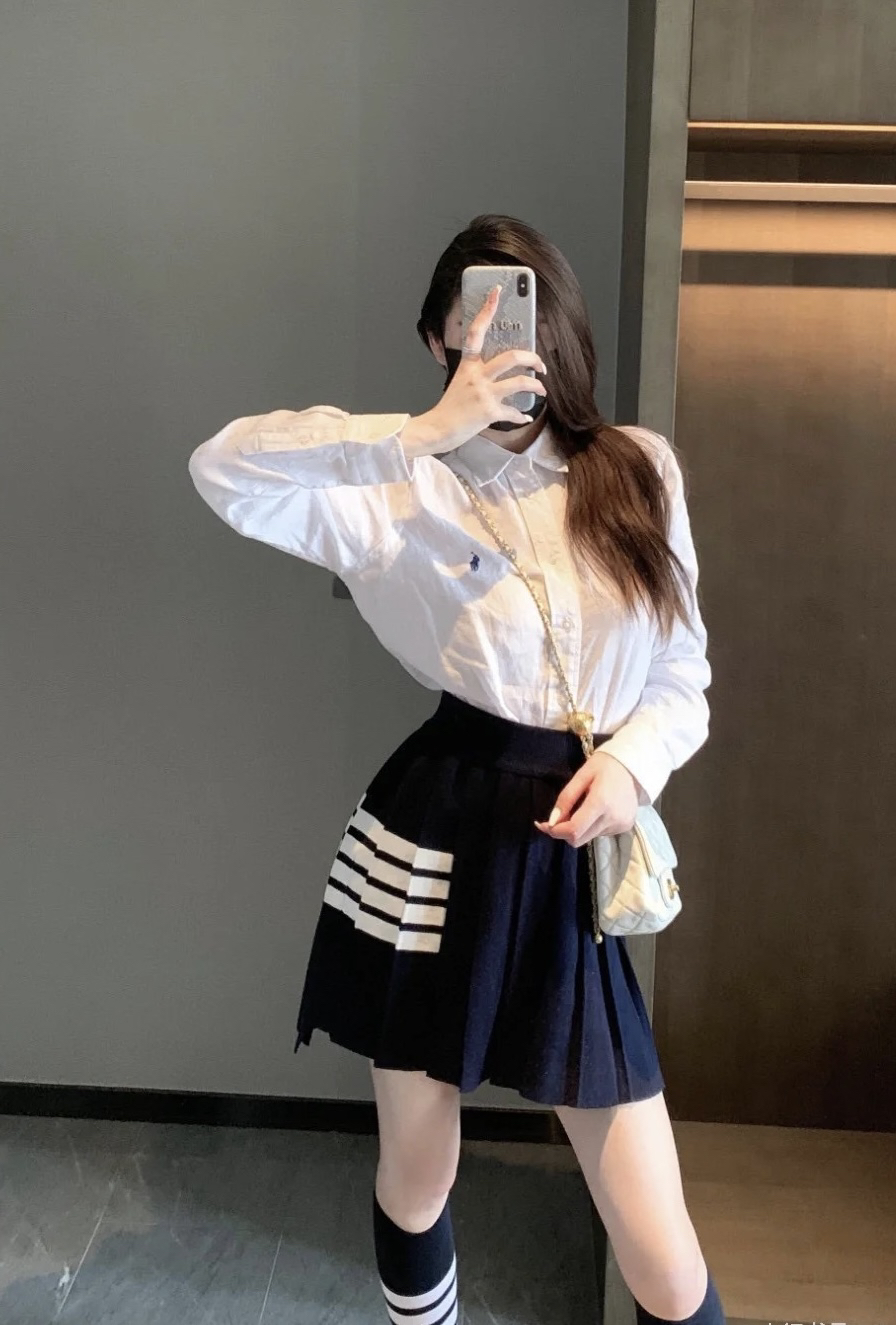 99新 THOMBROWNE 汤姆布朗 TB 四条纹 藏蓝色针织百褶裙 40码 