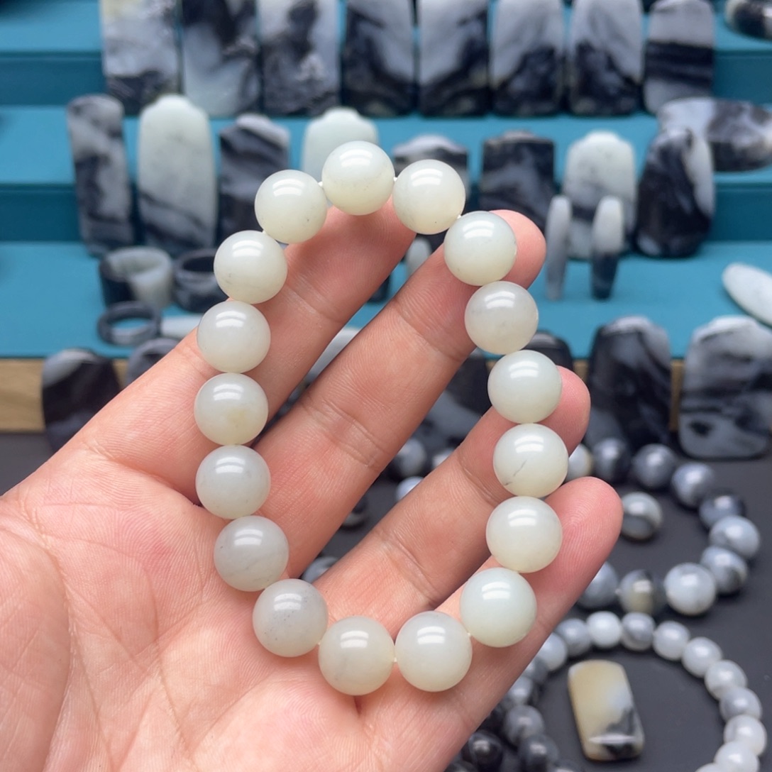 和田玉未镶嵌手串