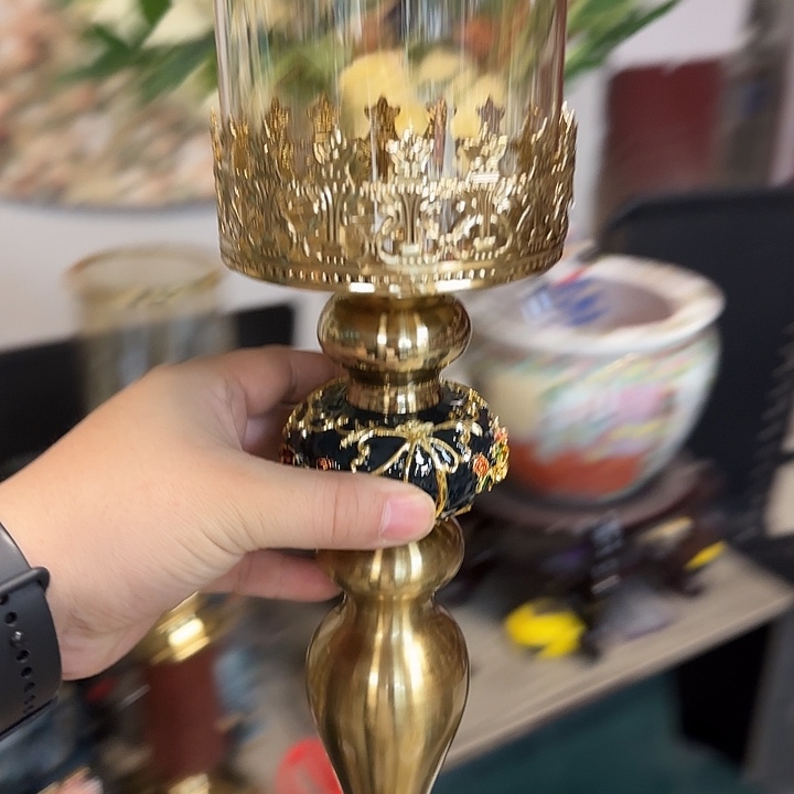 鹿与海陶瓷有限公司