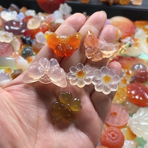 未镶嵌颈饰玛瑙/玉髓