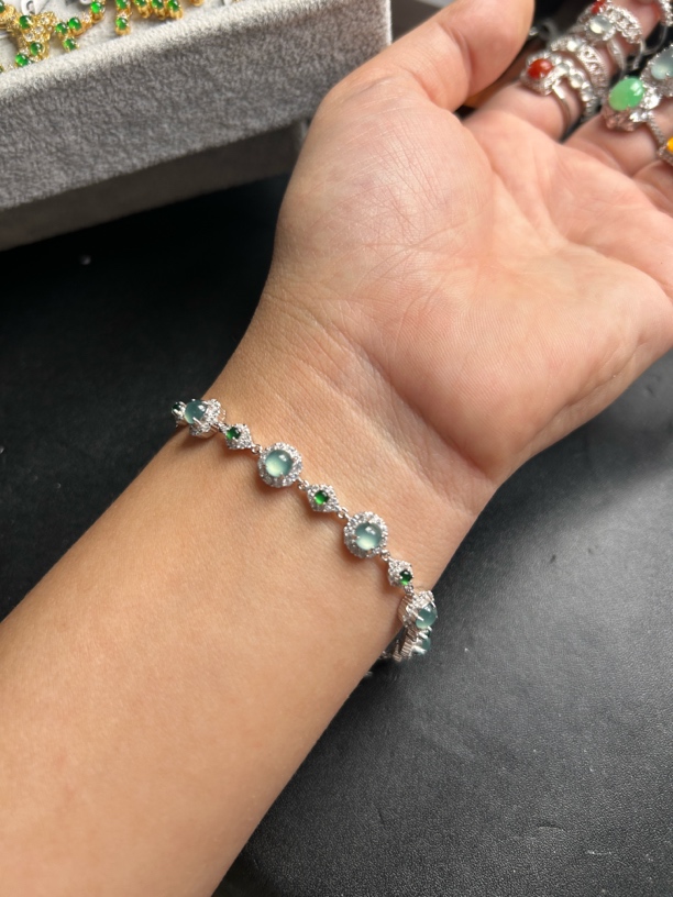 天然A货翡翠手链