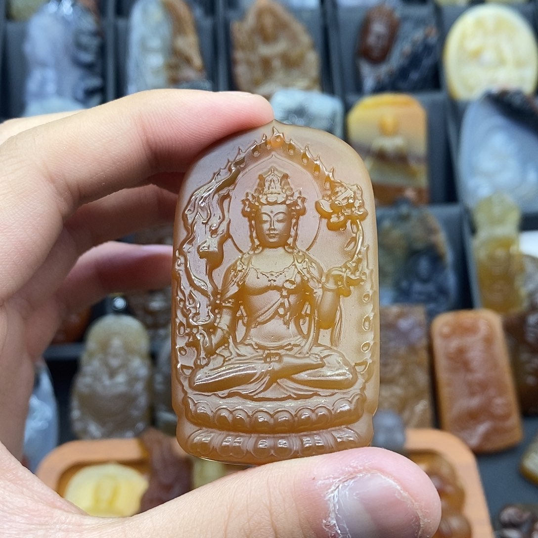玛瑙/玉髓吊坠(赠链)未镶嵌原**跳吊坠