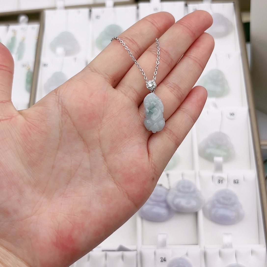 翡翠颈饰银S925镶嵌貔貅