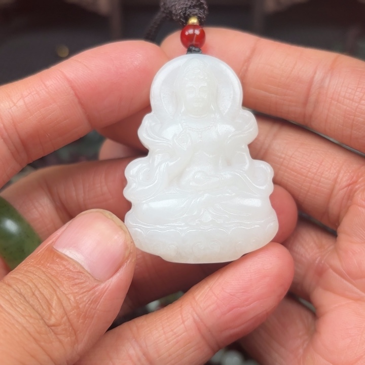 和田玉吊坠未镶嵌