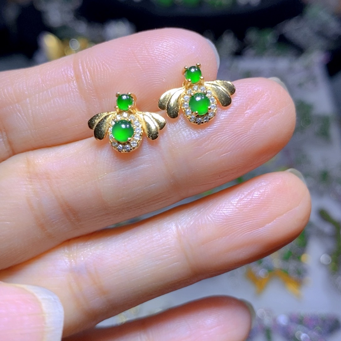 翡翠颈饰银S925镶嵌天然翡翠