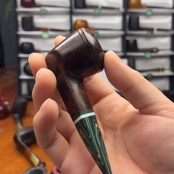 麦***芒石楠木烟斗极品系列