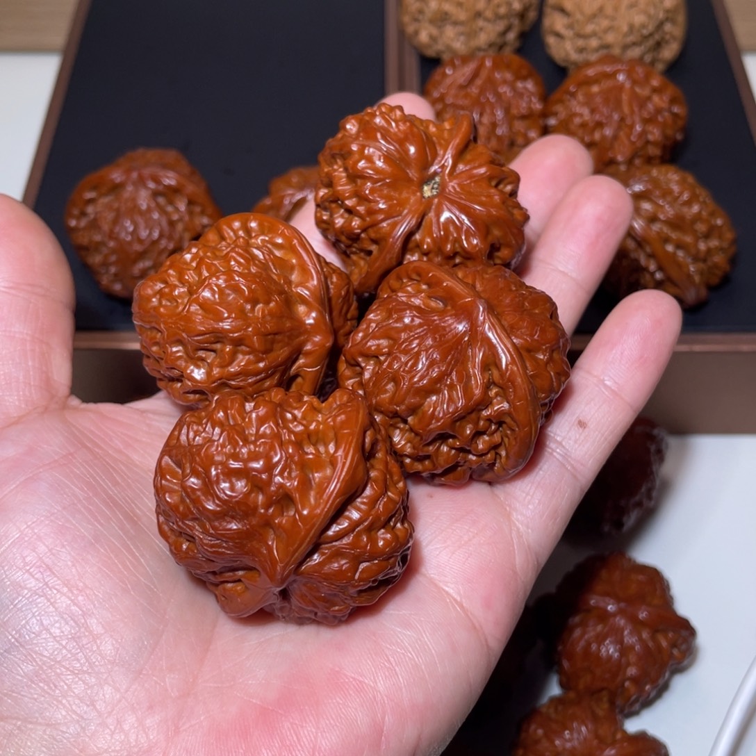 一***子文玩核桃吊坠蓟县元宝