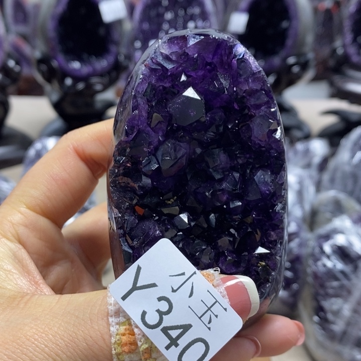 大型摆件（非配饰）未镶嵌水晶摆件