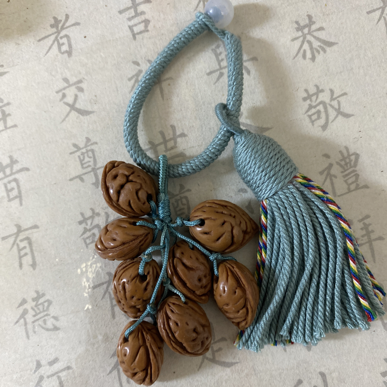 正月树摘桃枭流苏款
