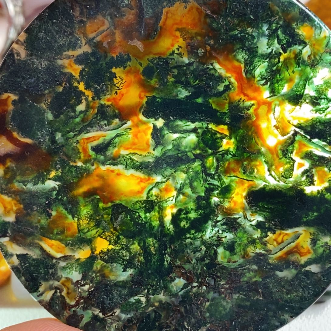 琪***奇玛瑙/玉髓未镶嵌颈饰