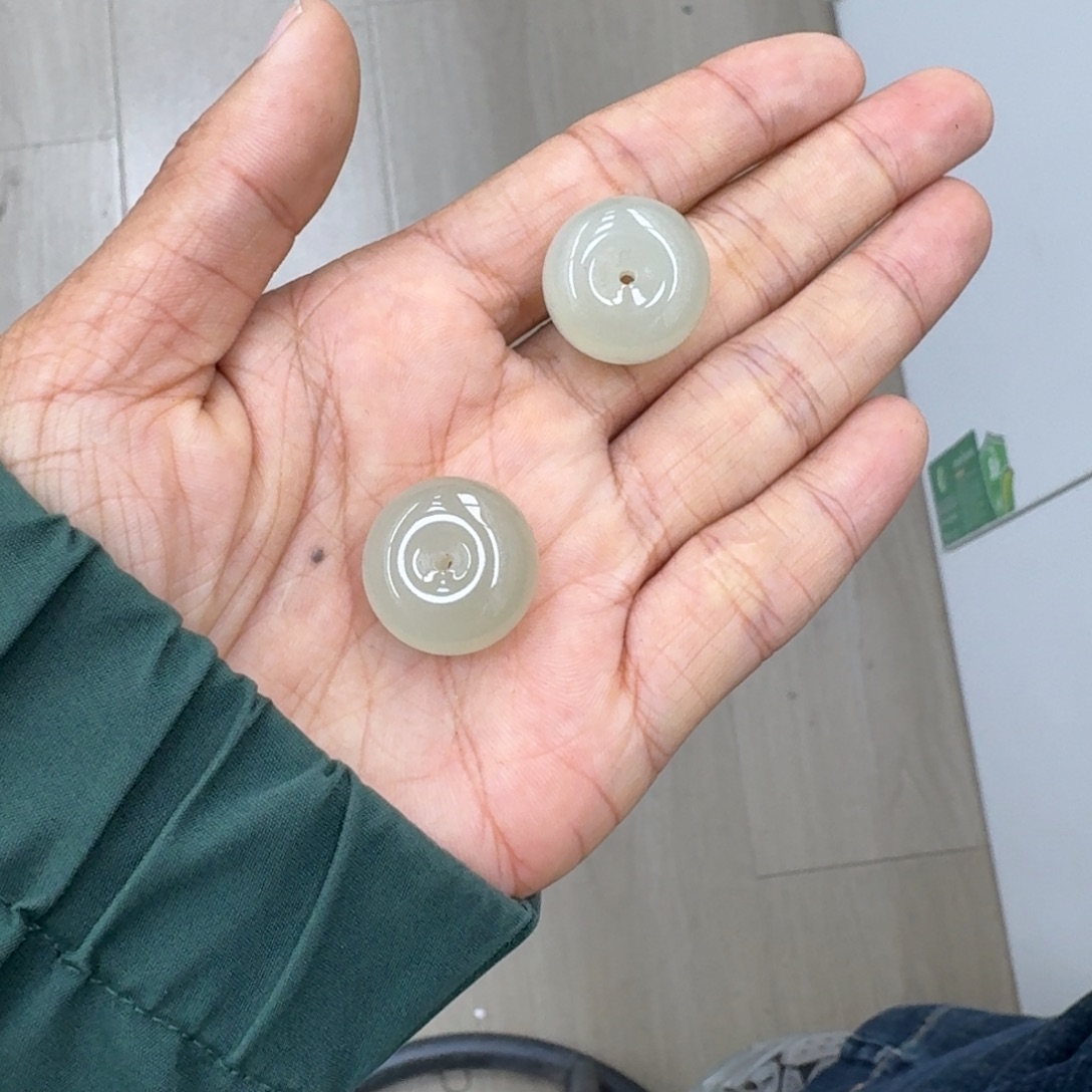 和田玉未镶嵌吊坠(不含链)多样性发货（拍一发一）