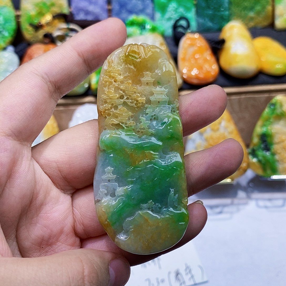 定制翡翠未镶嵌翡翠