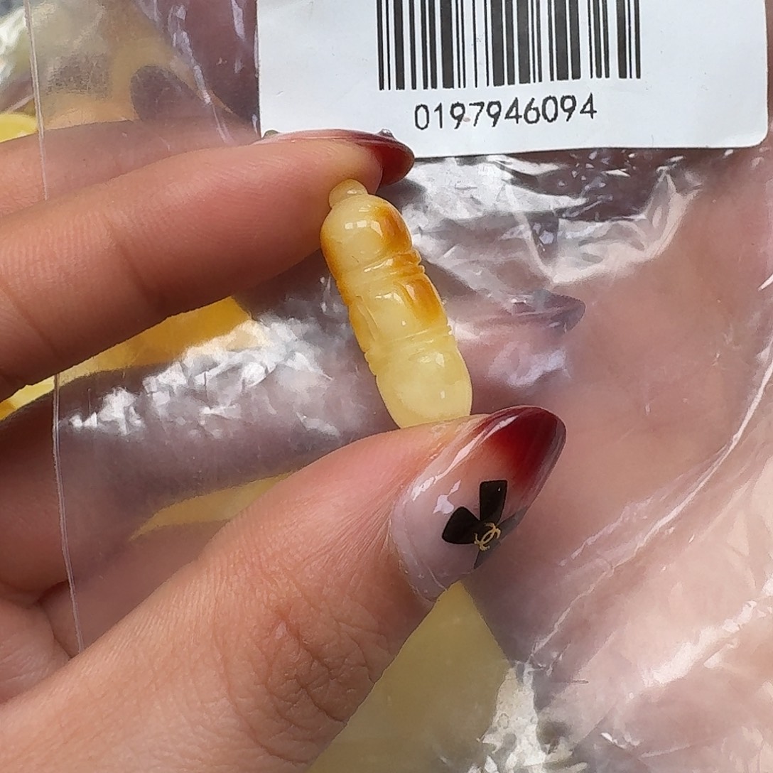 琥珀未镶嵌裸石悠悠