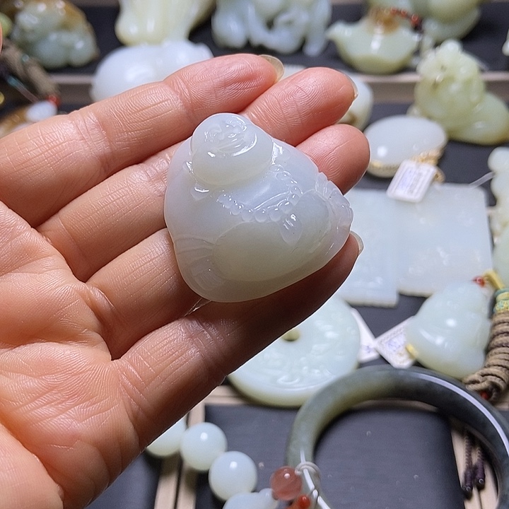 和田玉未镶嵌挂件