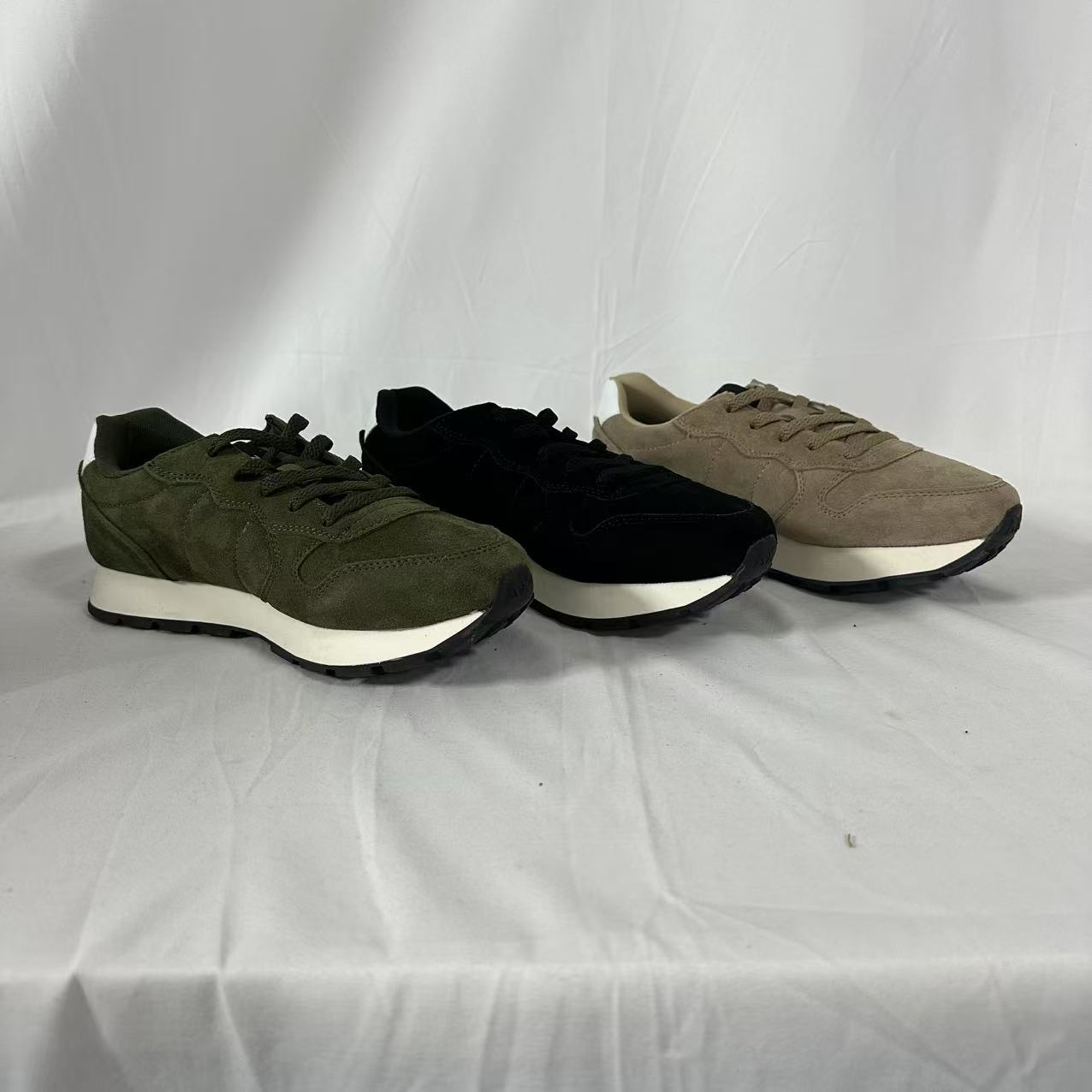 三色翻毛皮运动鞋/68