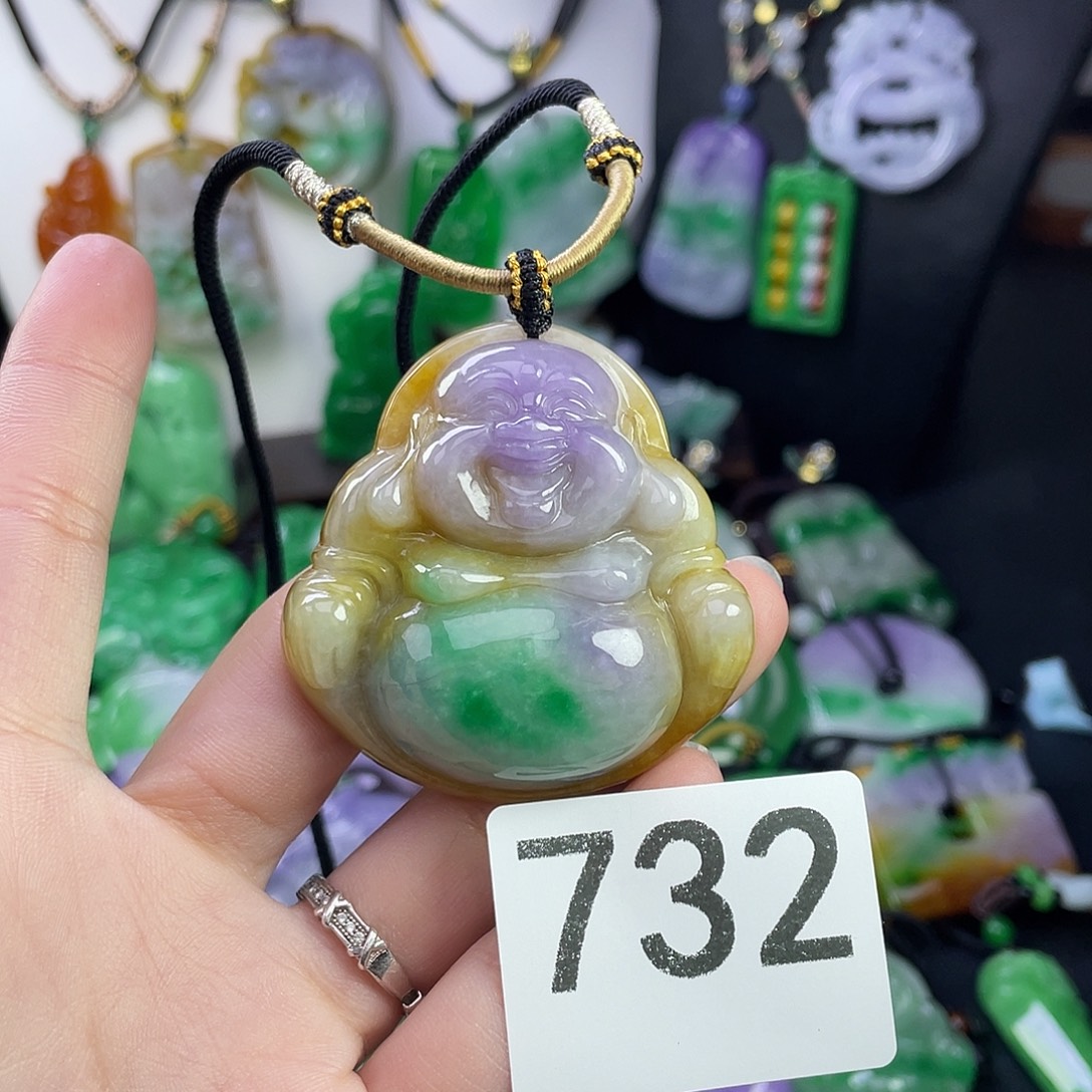 翡翠未镶嵌吊坠(赠链)