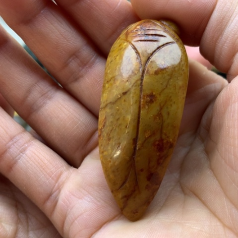 【闪购商品】未镶嵌岫岩河磨玉（透闪石质玉）挂件