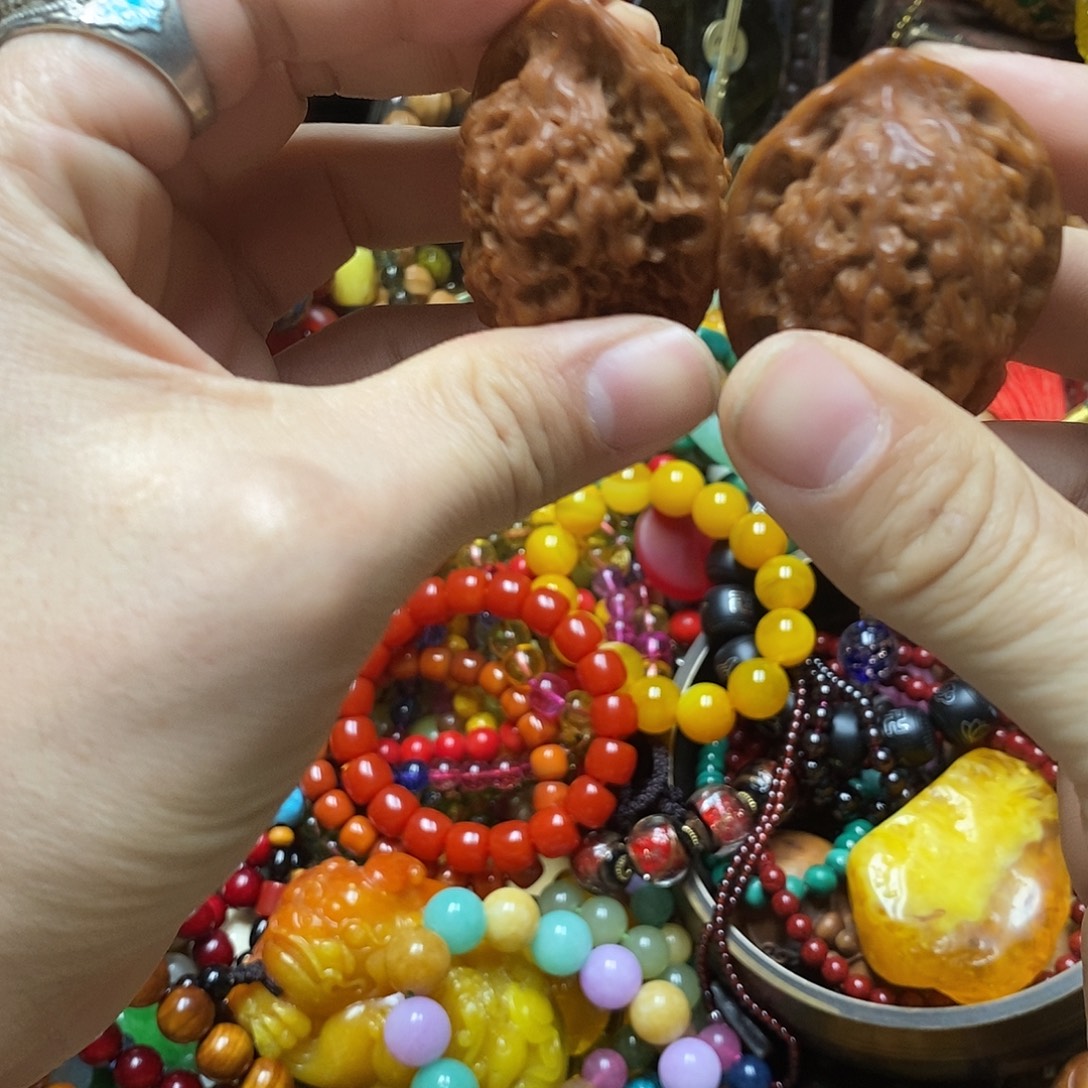 吊坠滴血莲花菩提