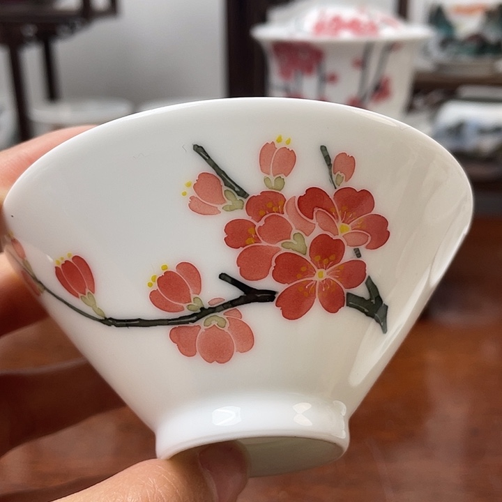 釉下五彩高温手绘斗笠杯娅*