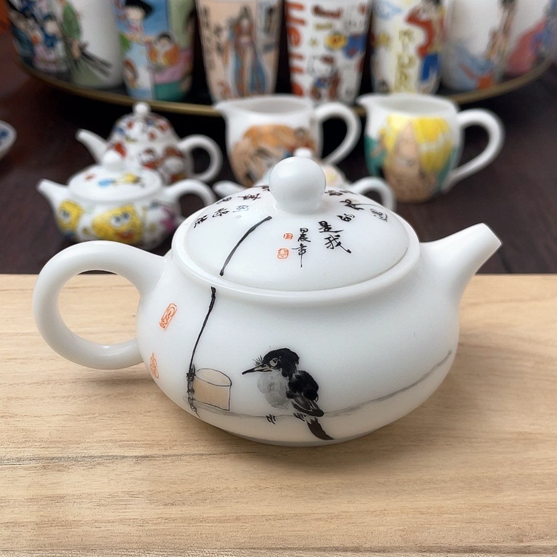 冰种素烧手绘梨形壶