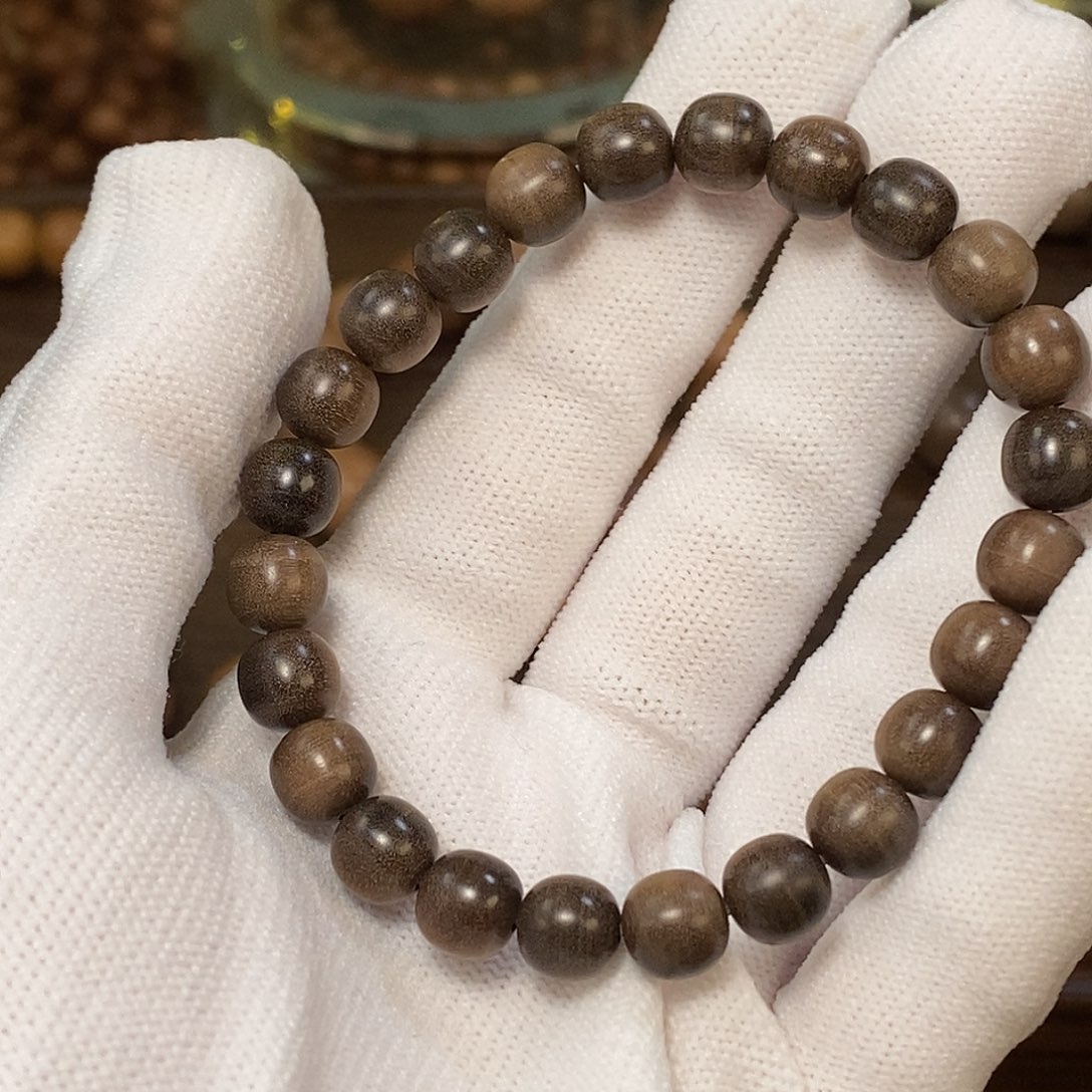 杀***啦檀香木正区印度迈索尔老山檀香 真阴沉 8/8mm黑肉横纹老料