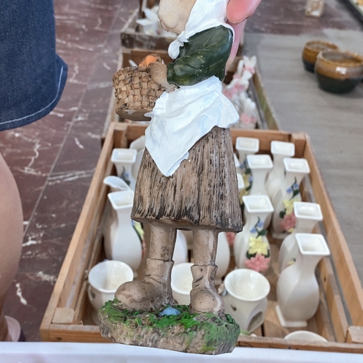 摆件陶瓷树脂材料