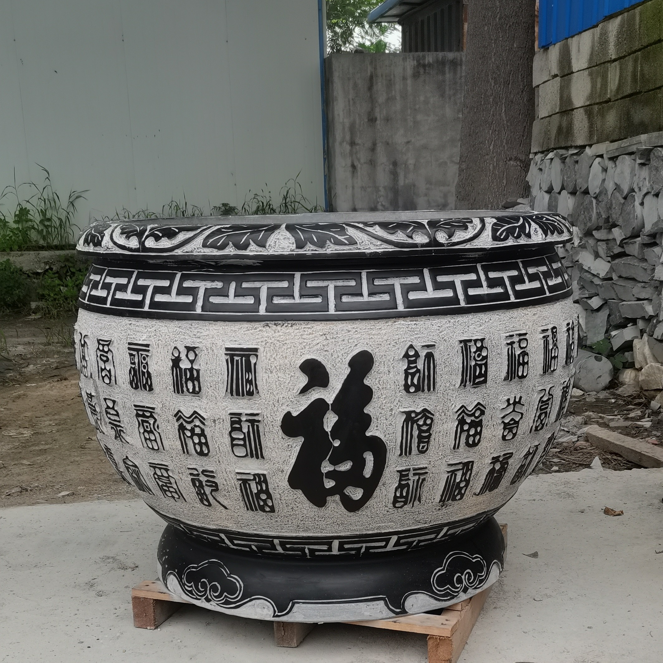 天然黑青石古庭院养鱼养花种花种树可定制