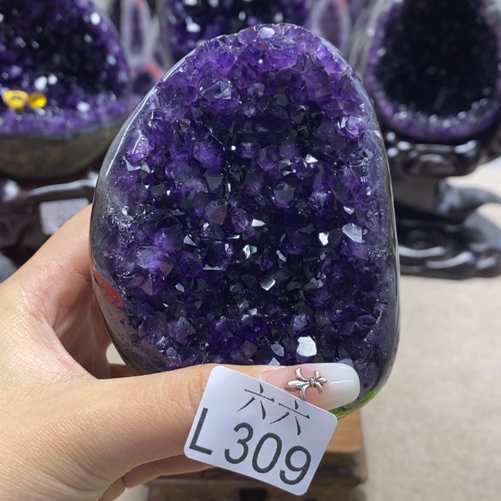 大型摆件（非配饰）未镶嵌水晶摆件