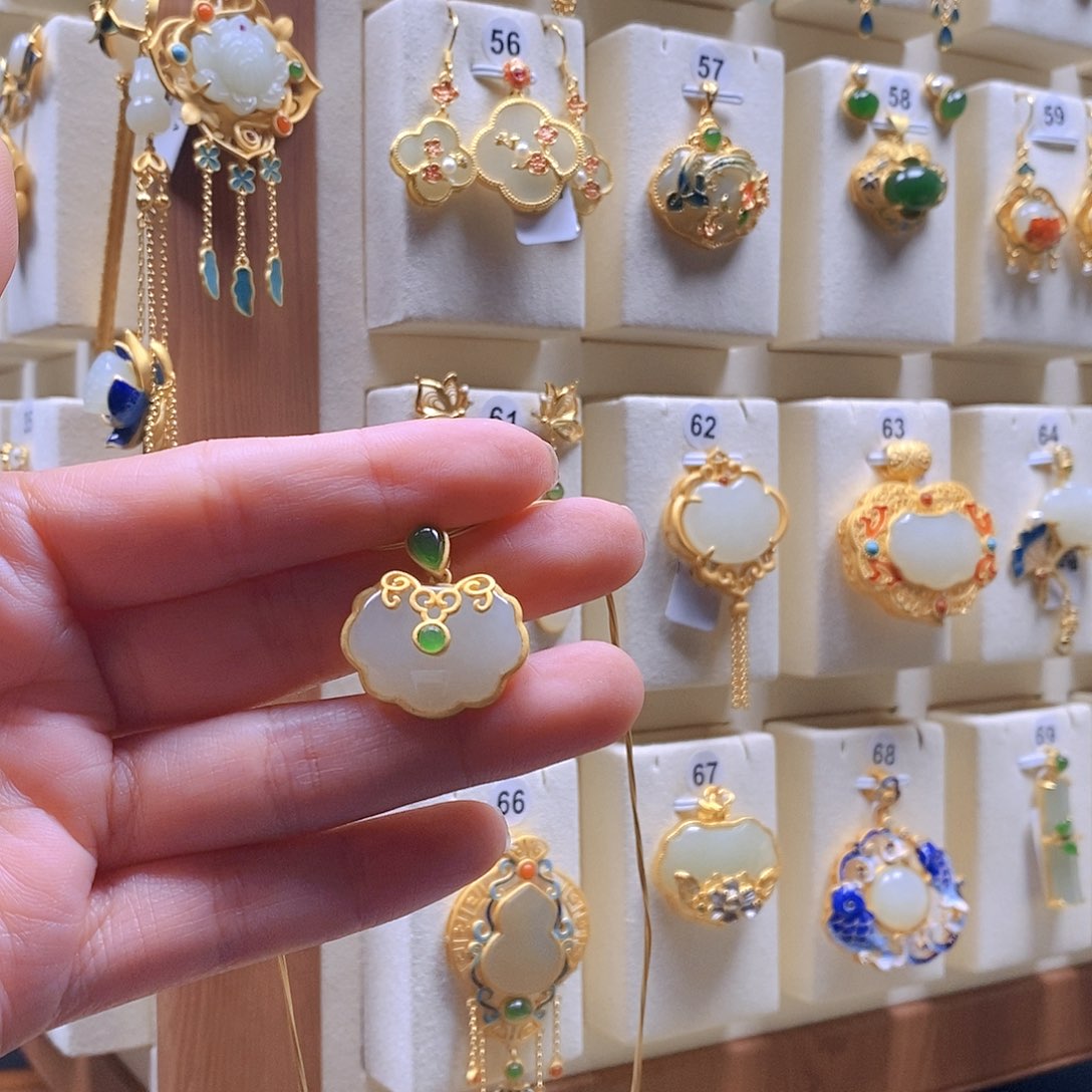 和田玉颈饰银S925镶嵌