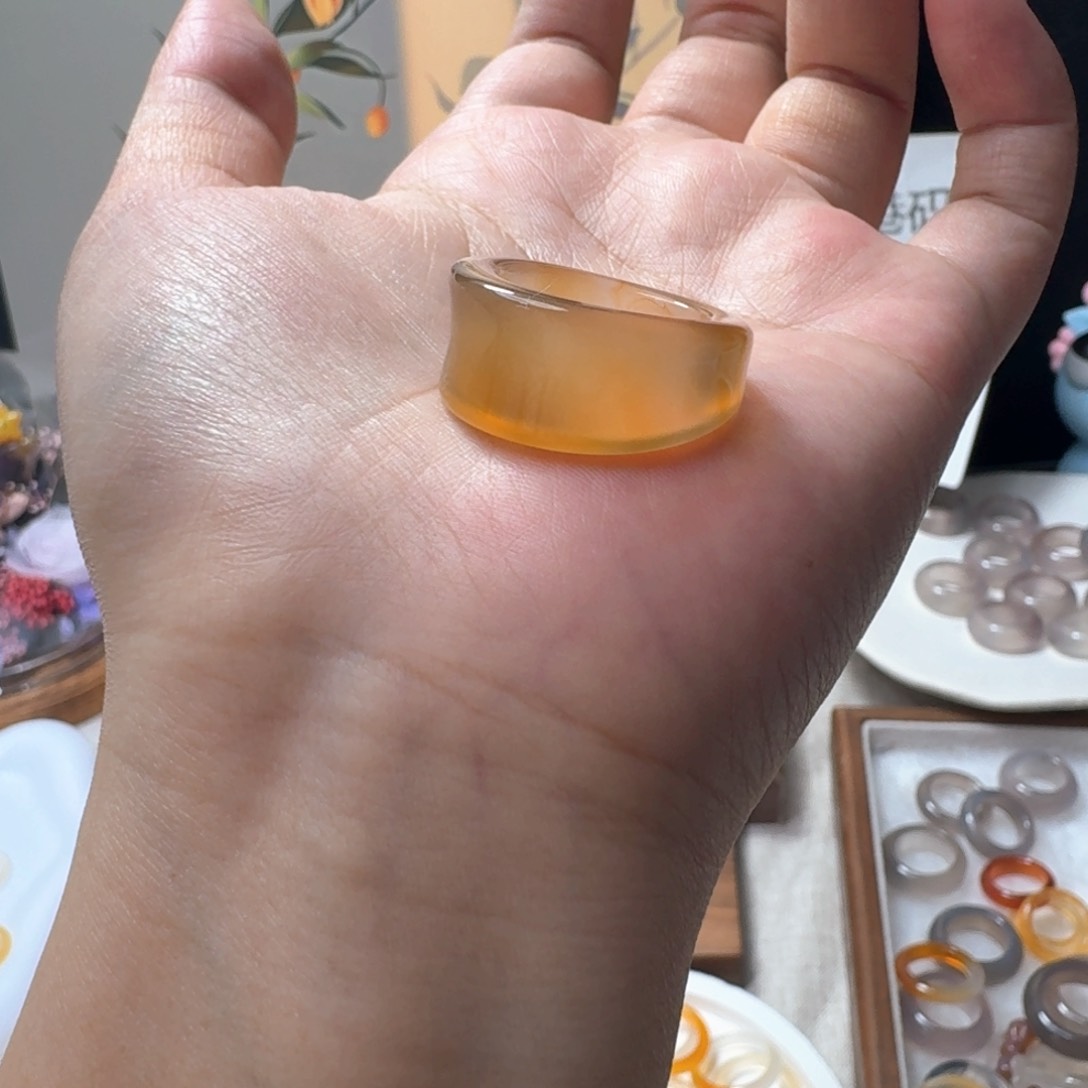 未镶嵌戒指玛瑙/玉髓550港19