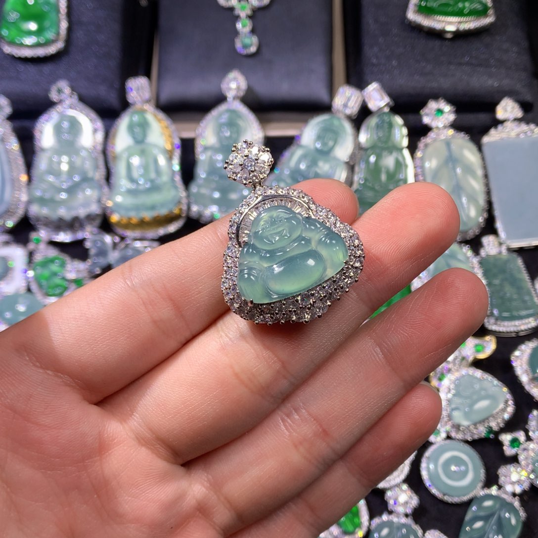 翡翠挂件未镶嵌887655555667