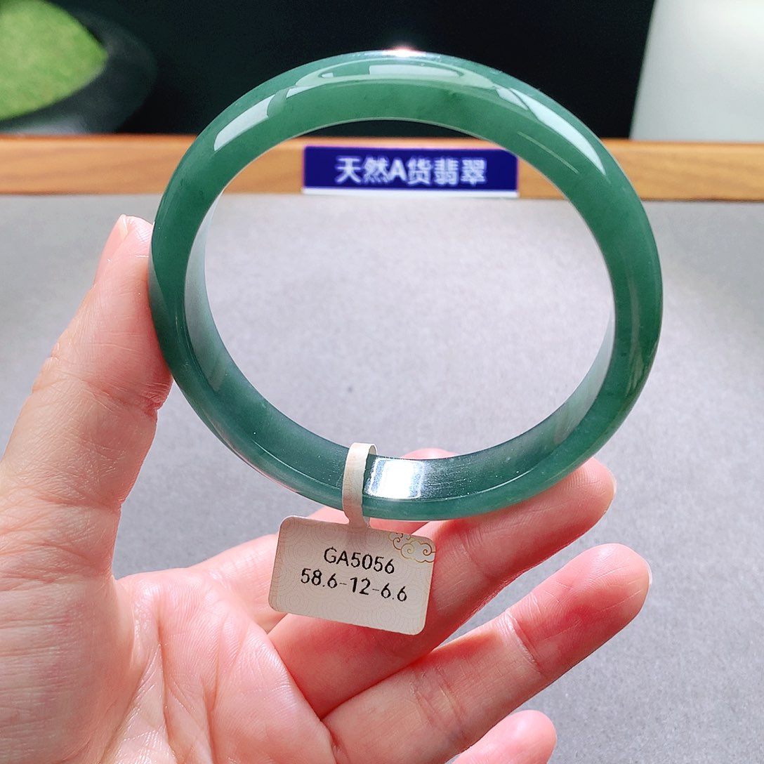 未镶嵌手镯翡翠天然翡翠手镯a货