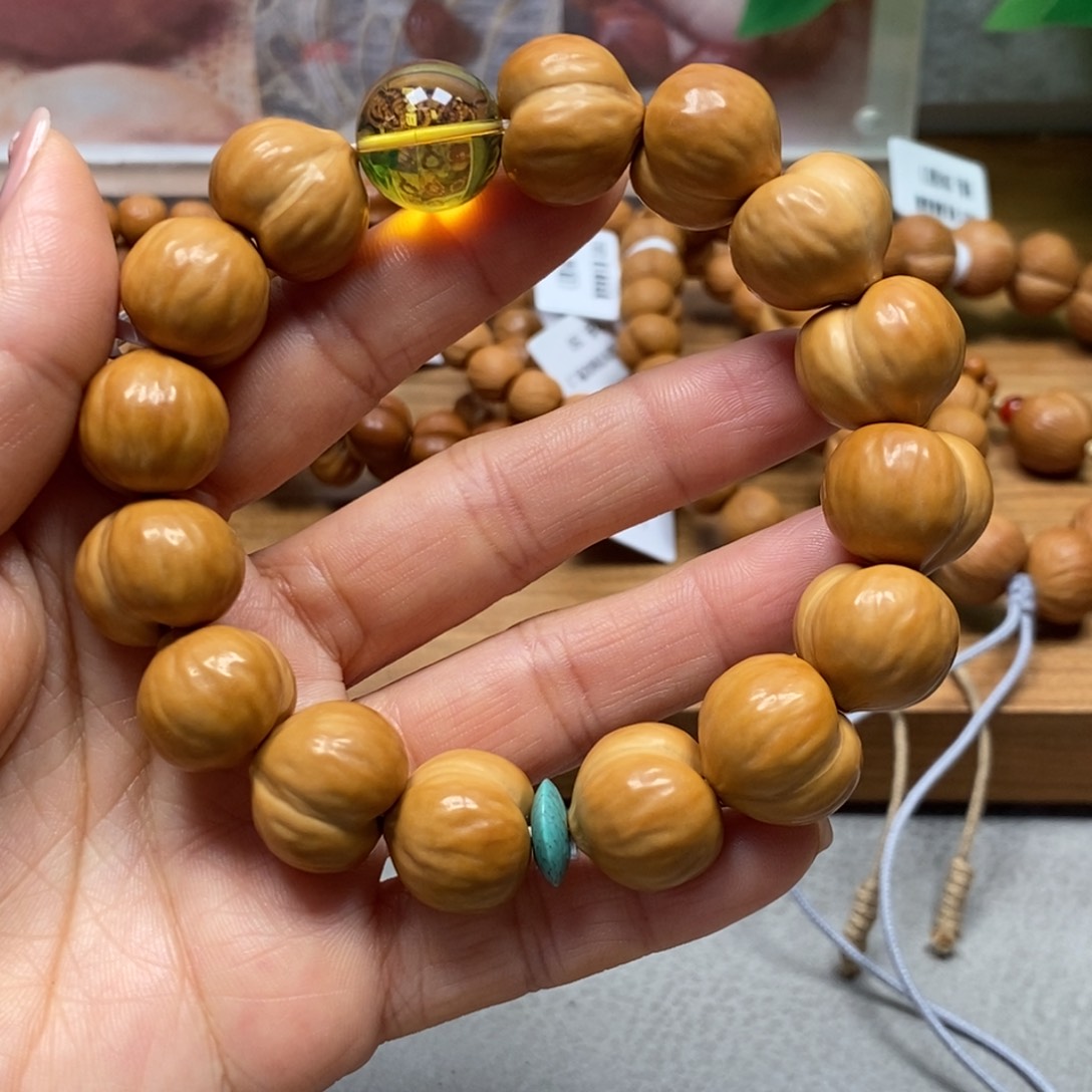 手串/手链橄榄核猴头屁桃