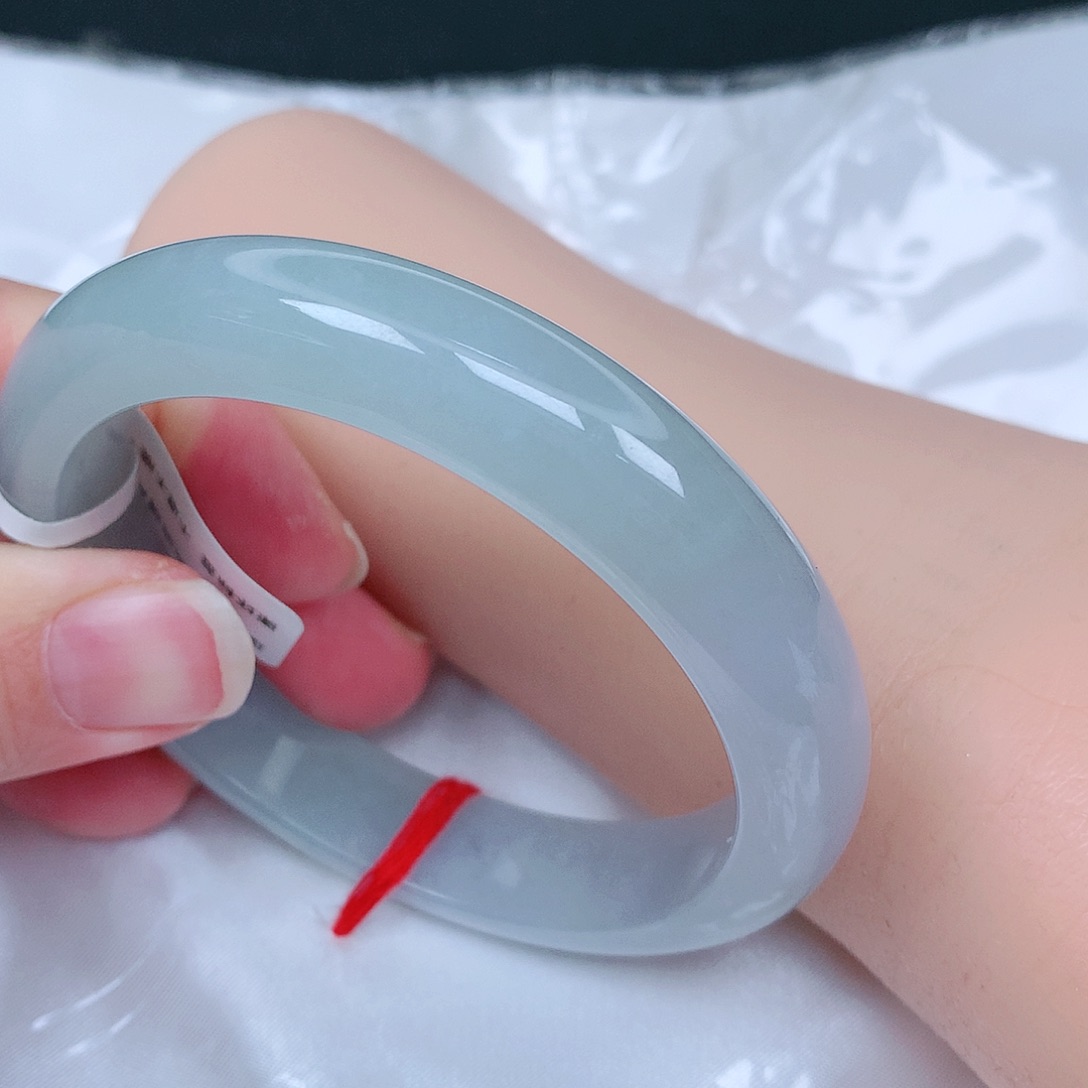 【闪购商品】翡翠手镯未镶嵌，59.5