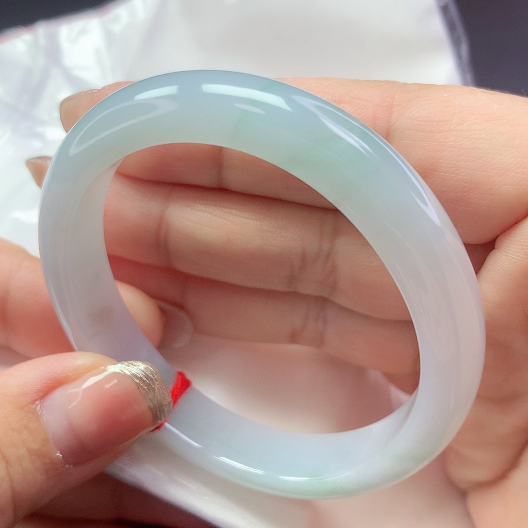【闪购商品】翡翠手镯未镶嵌贵妃a 11000