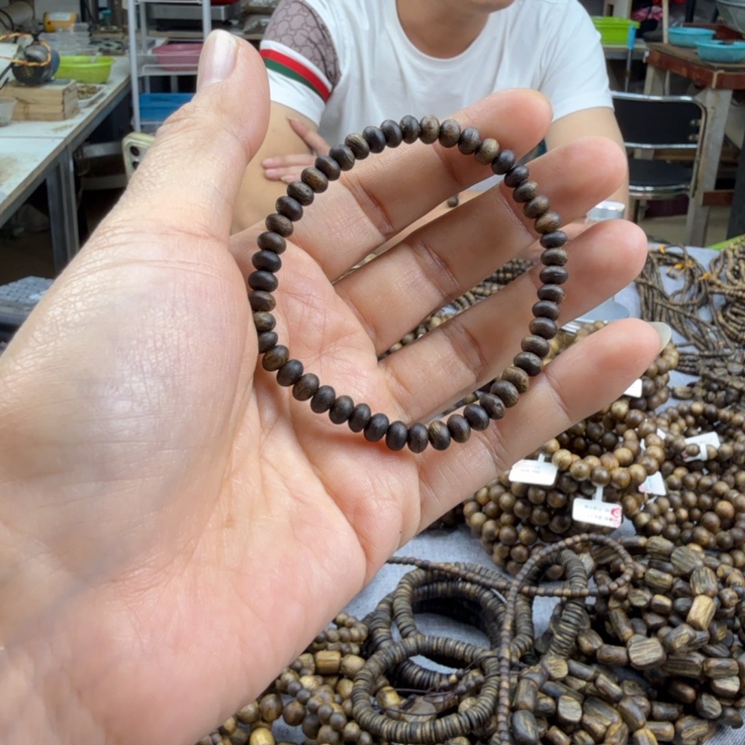 手串沉香沉水级05算盘珠3克