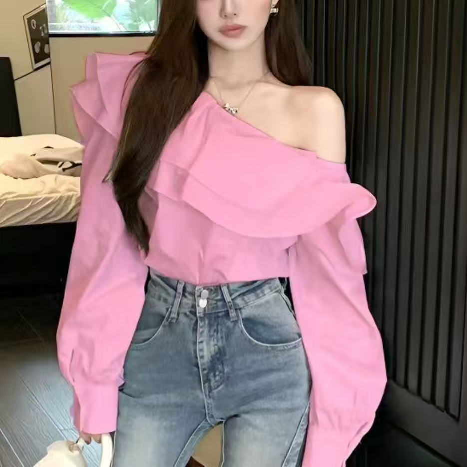 【新生】九伊女装设计师款纯欲风遮肉显瘦露肩上衣715