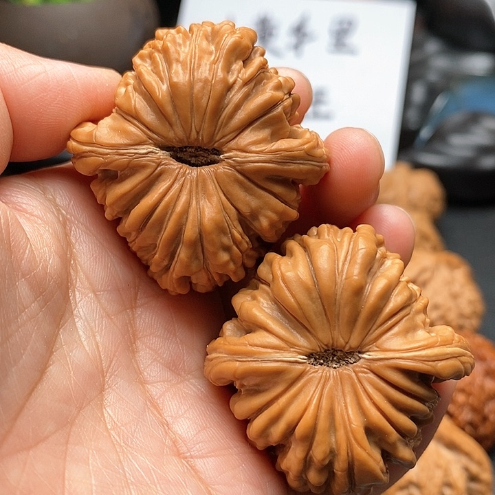 文玩核桃吊坠南瓜楼42尺