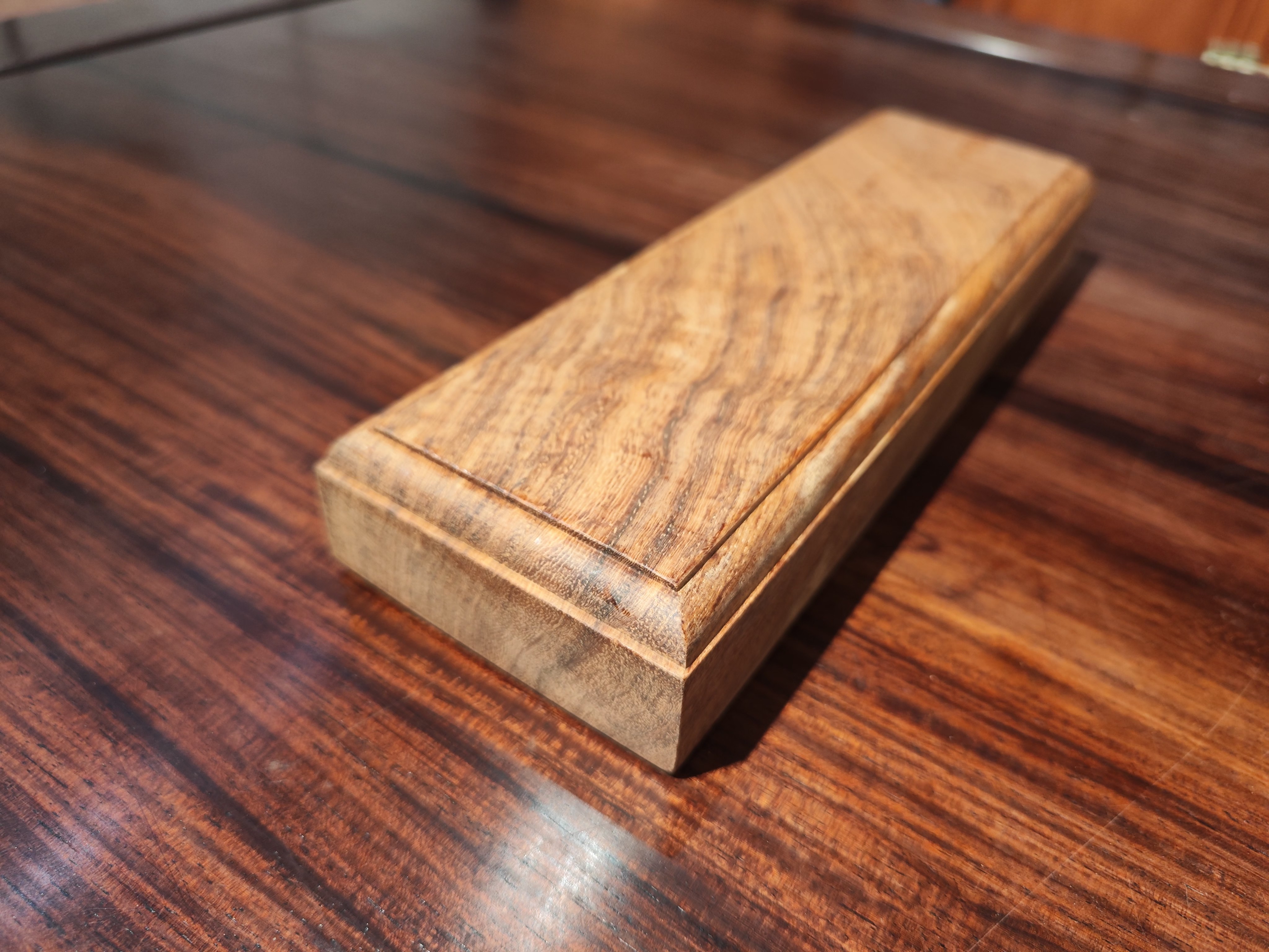 （24*8*3.5cm）缅花大果紫檀镇尺镇纸文房用品