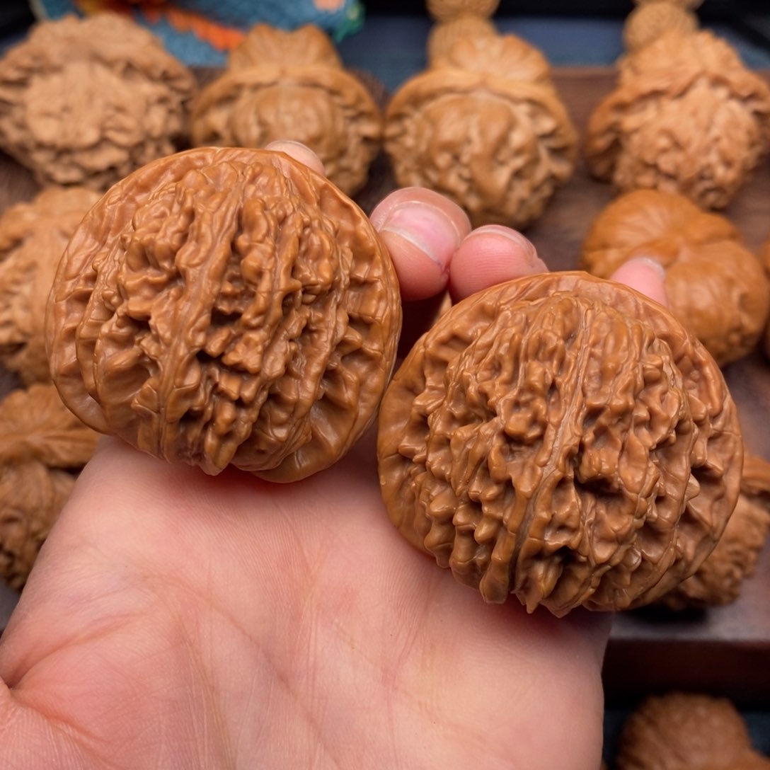 文玩核桃把件44老树原桩平谷楼，大克重47.9