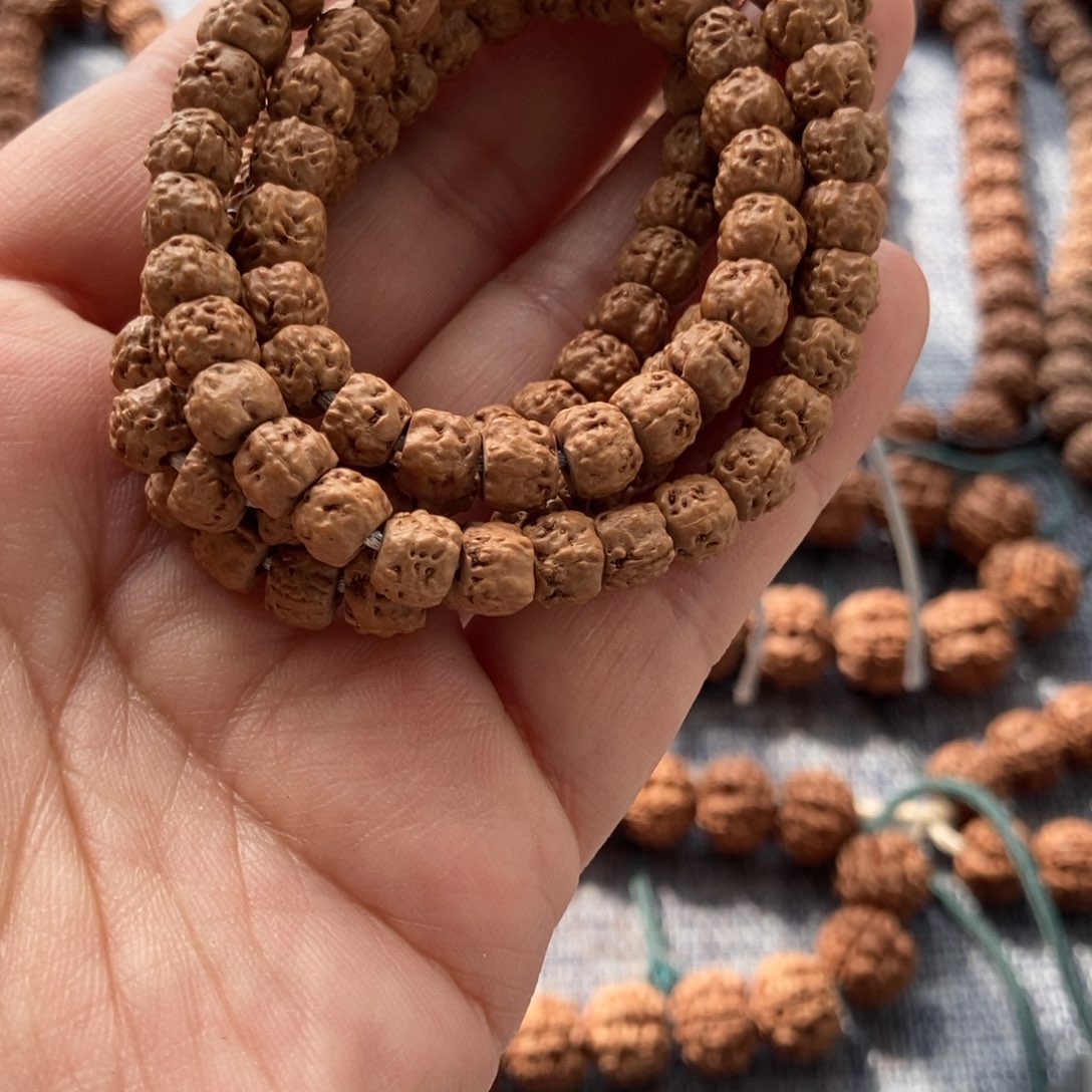 金刚菩提吊坠不挑藏切佛手108