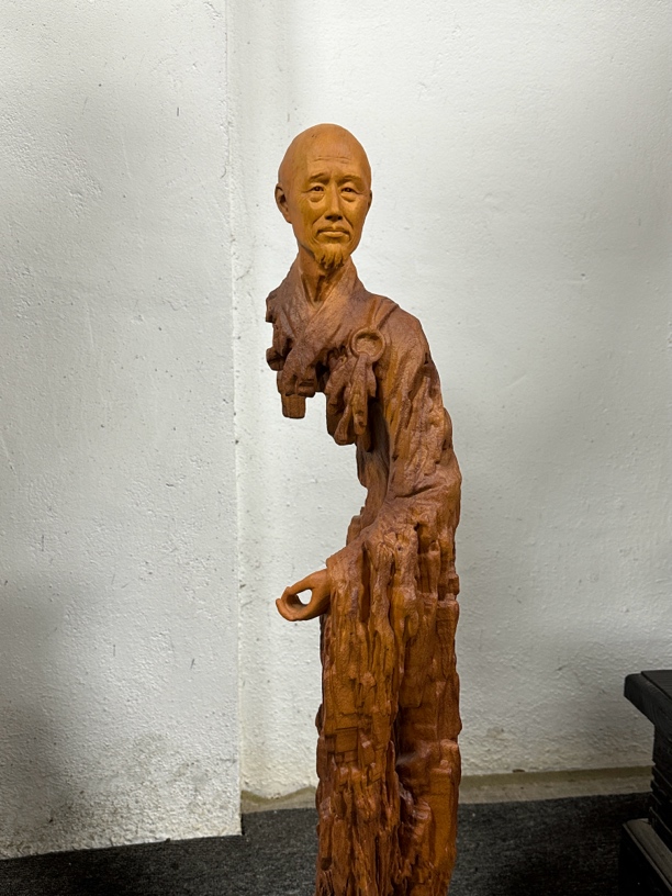 弘一法师李叔同黄柚木实木手工雕刻木雕根雕人物摆件艺术作品