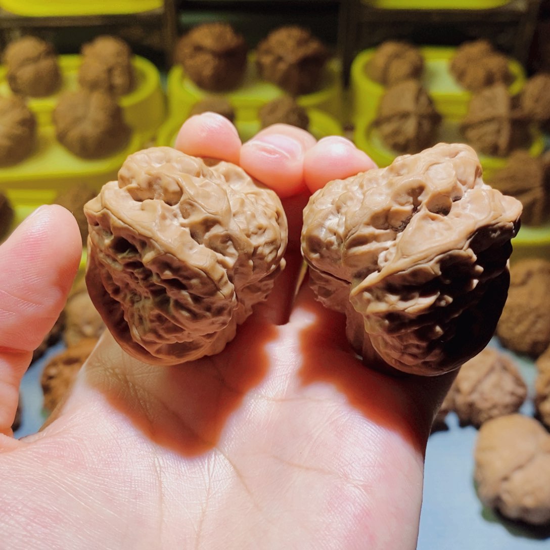 【闪购商品】文玩核桃吊坠蛤蟆头