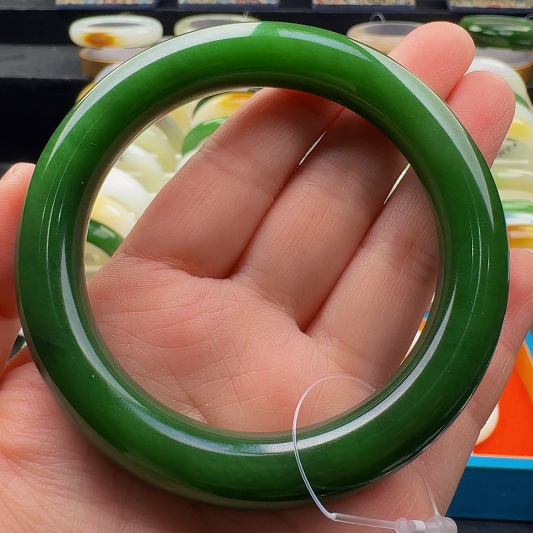 未镶嵌手镯和田玉57.8主播强推！