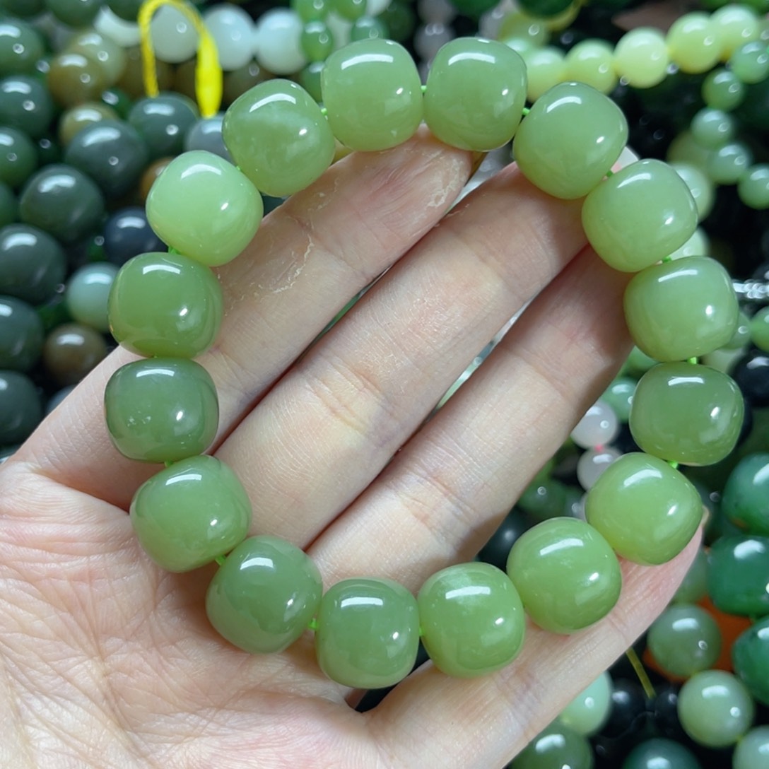 未镶嵌手串和田玉